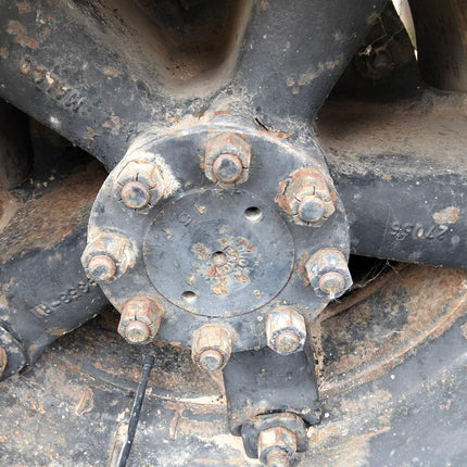 International Acco 1830A Rear Axles